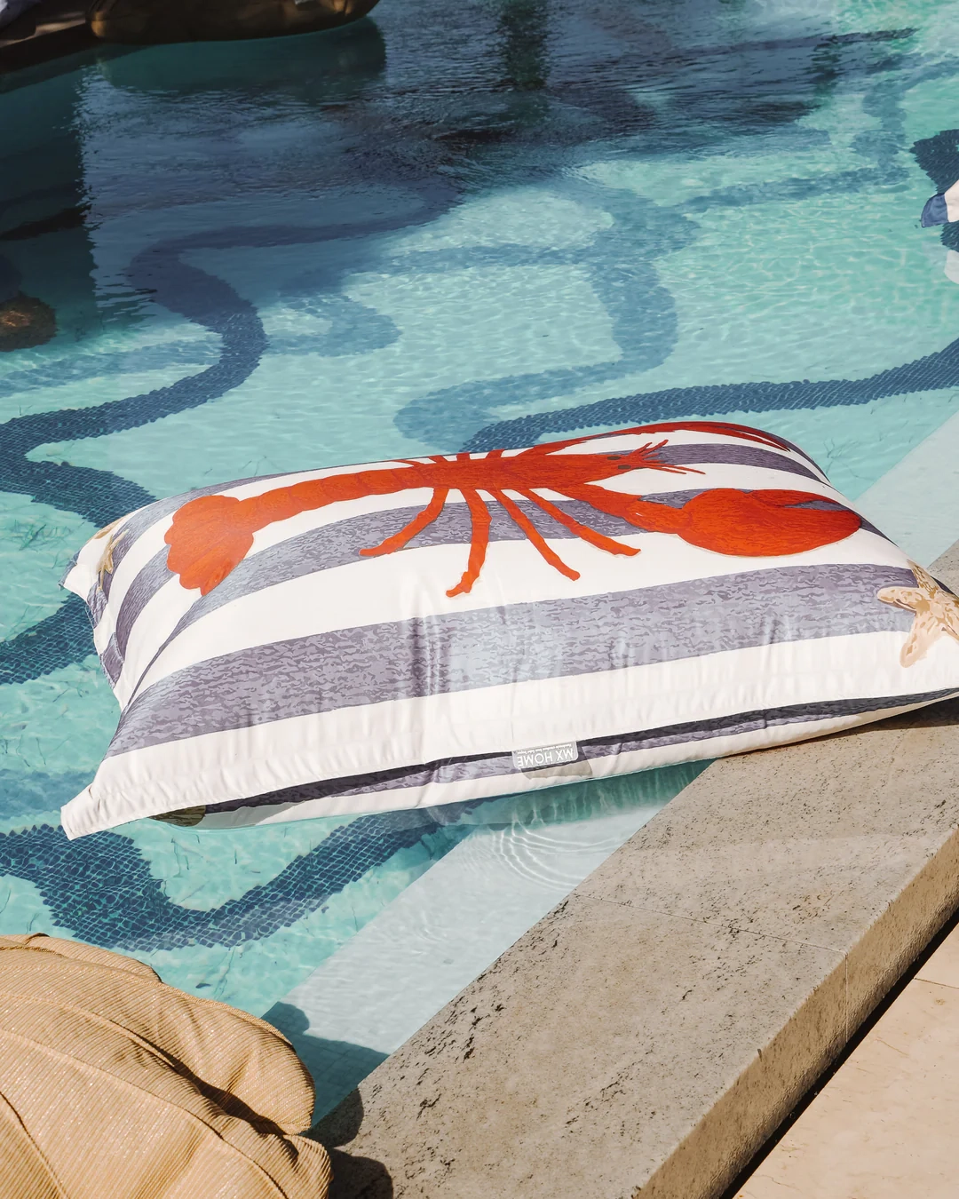 MX Home Pouf XL Galleggiante – Aragosta