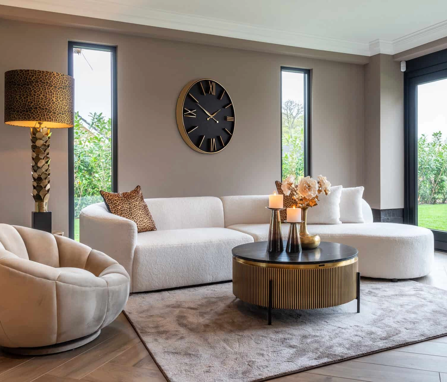 Richmond Interiors Ironville Gold Coffee Table Ø90 – Black Marble & Antique Brass Metal