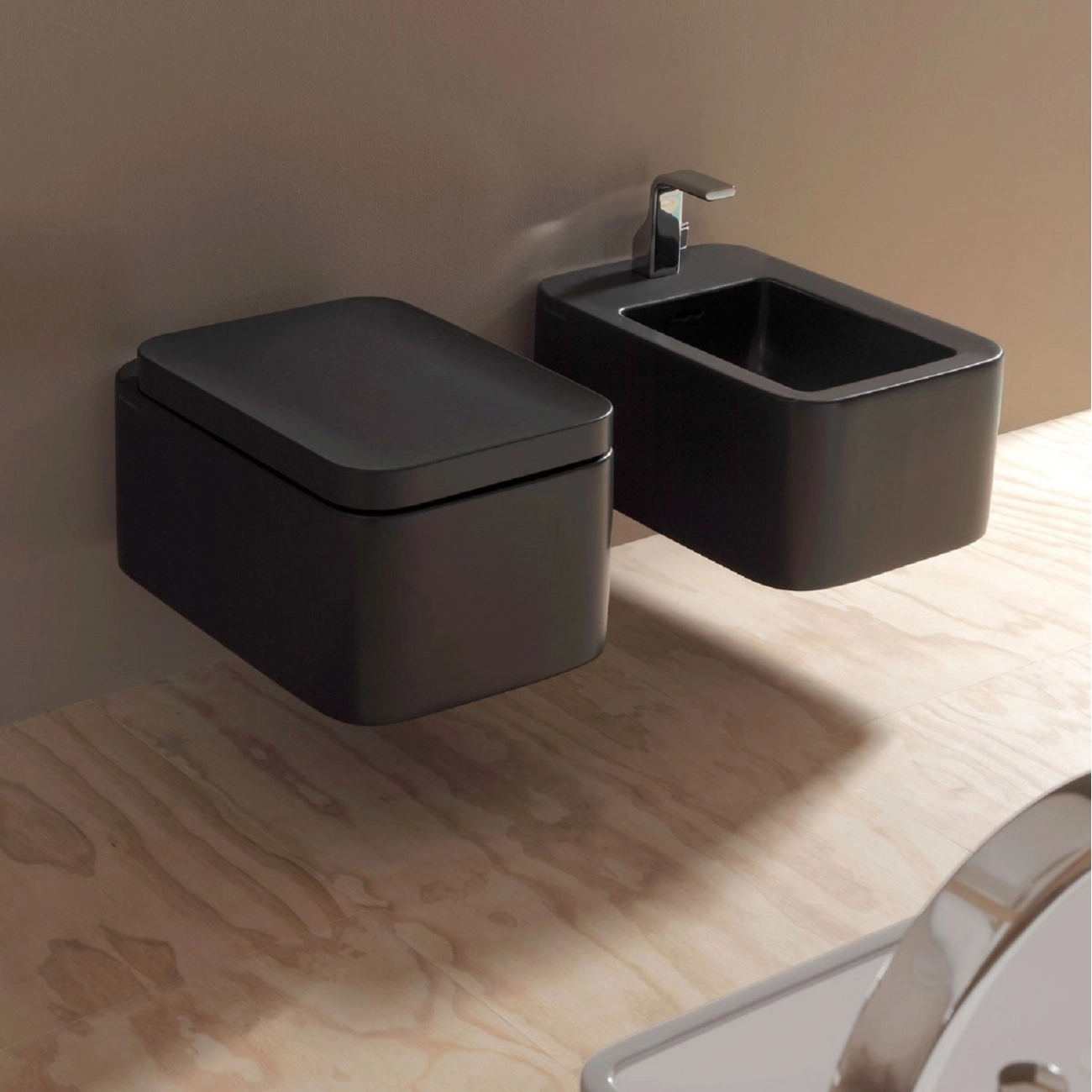 Wall mounted toilet Goclean Flaminia Nile Matte Charcoal