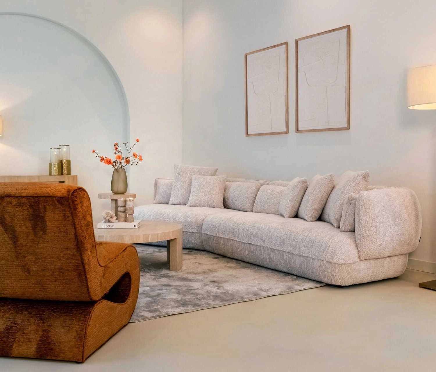 Richmond Interiors Alexander Jones Beige Coffee Table (Biltmore) Ø100 – Travertine