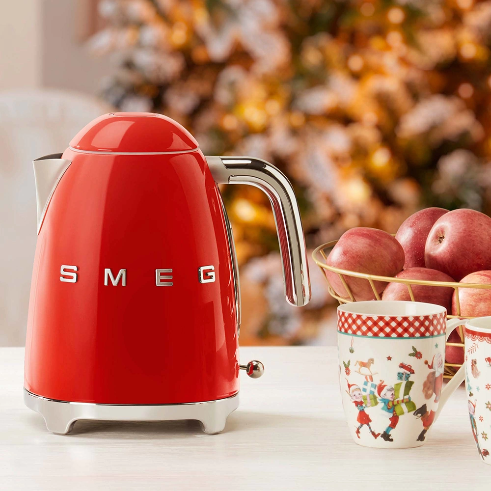 Smeg Electric Kettle Red 50's Style